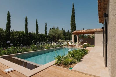 /international/fr/maussane-les-alpilles-provence-alpes-cote-d-azur-310101086525/?lang=en