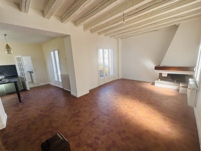 /international/fr/bourges-centre-val-de-loire-310107674454/