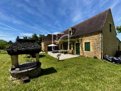 /international/fr/sarlat-la-caneda-aquitaine-310108406621/
