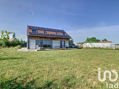 /international/fr/marolles-en-beauce-ile-de-france-310099283835/