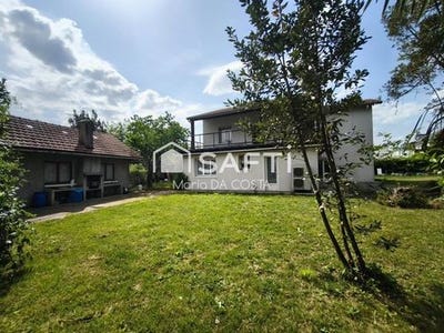 /international/fr/pau-aquitaine-310107564404/