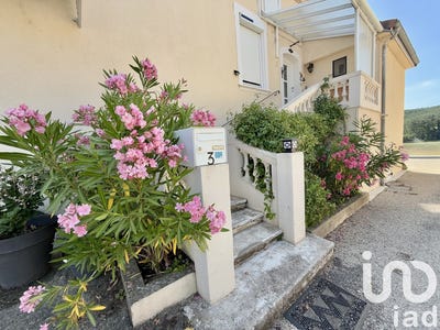 /international/fr/les-granges-gontardes-rhone-310099255686/