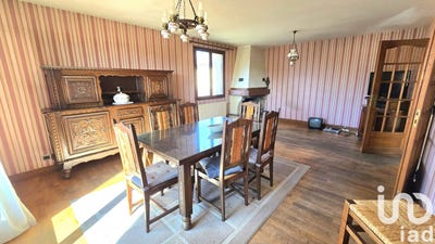 /international/fr/courpiere-auvergne-310102436306/