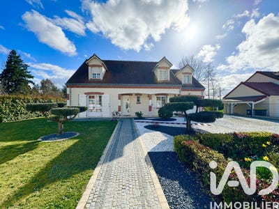 /international/fr/sandillon-centre-val-de-loire-310106166750/