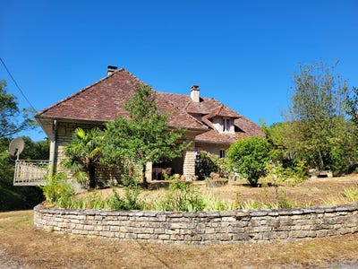 /international/fr/vailhourles-midi-pyrenees-310109689034/
