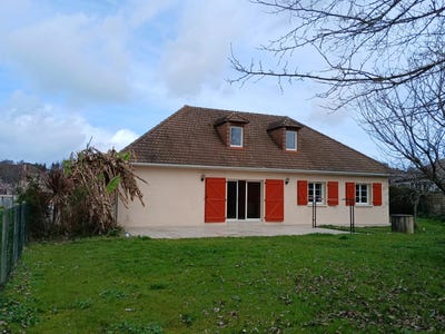 /international/fr/lescar-aquitaine-310099915196/?lang=zh-tw