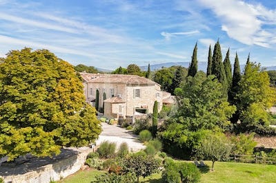/international/fr/grignan-rhone-310102957028/
