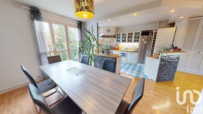 /international/fr/la-rochette-ile-de-france-310094934520/