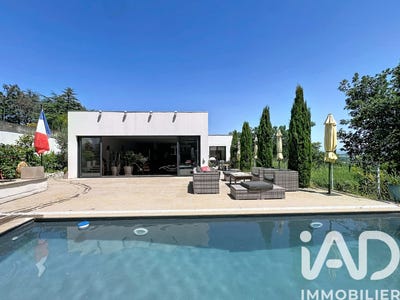 /international/fr/montelimar-rhone-310107968329/?lang=id