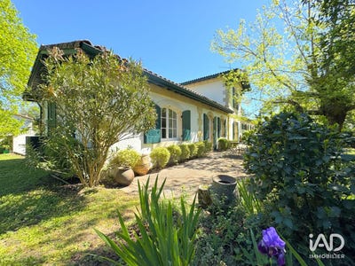 /international/fr/saint-georges-de-didonne-charente-310107588050/