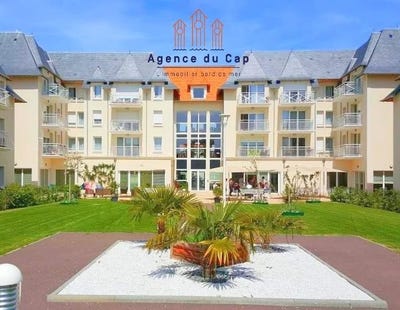/international/fr/courseulles-sur-mer-la-basse-normandie-310105308194/