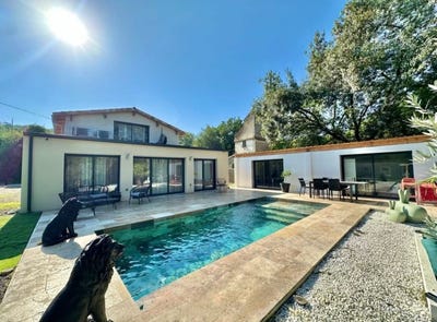 /international/fr/montaigut-sur-save-midi-pyrenees-310107743882/