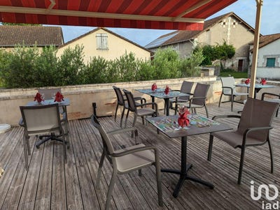 /international/fr/echourgnac-aquitaine-310102846380/