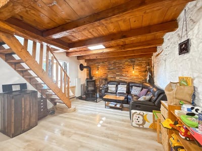 /international/fr/villy-le-pelloux-rhone-310099617902/