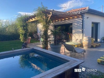 /international/fr/saint-hilaire-midi-pyrenees-310107047306/