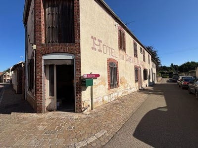 /international/fr/mezilles-burgundy-310109744523/