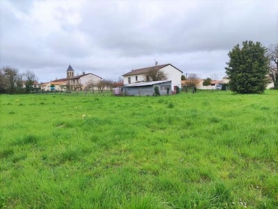 /international/fr/champagne-saint-hilaire-charente-310101274732/?lang=zh-tw