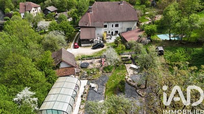 /international/fr/mouthier-haute-pierre-franche-comte-310108000230/