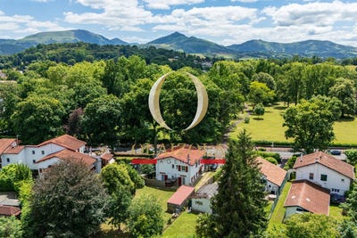 /international/fr/cambo-les-bains-aquitaine-310105794034/