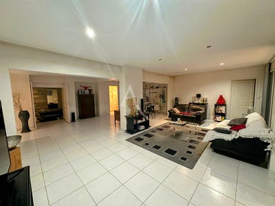 /international/fr/saint-jean-de-braye-centre-val-de-loire-310104468042/