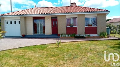 /international/fr/courlay-charente-310099057449/