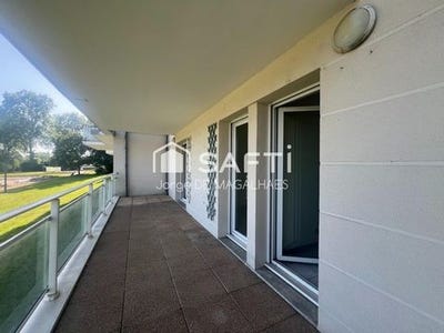 /international/fr/tours-centre-val-de-loire-310107148059/