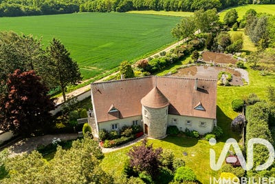 /international/fr/croisilles-centre-val-de-loire-310105760233/