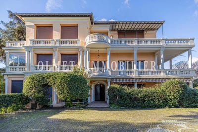 /international/fr/roquebrune-cap-martin-provence-alpes-cote-d-azur-310120074416/