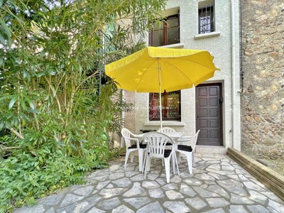 /international/fr/le-boulou-languedoc-roussillon-310103444138/