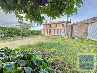 /international/fr/mirambeau-charente-310108246088/