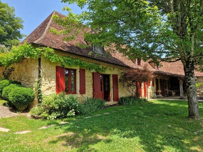 /international/fr/les-eyzies-de-tayac-sireuil-aquitaine-310107257376/
