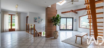 /international/fr/saint-georges-de-commiers-rhone-310107973552/