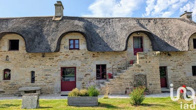 /international/fr/locqueltas-brittany-310100487118/