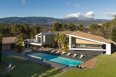 /international/fr/fayence-hh-15819101-fayence-provence-alpes-cote-d-azur-310120075890/