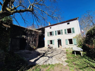 /international/fr/paulhaguet-auvergne-310107150499/