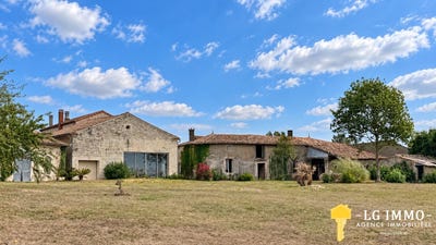 /international/fr/floirac-charente-310119977880/