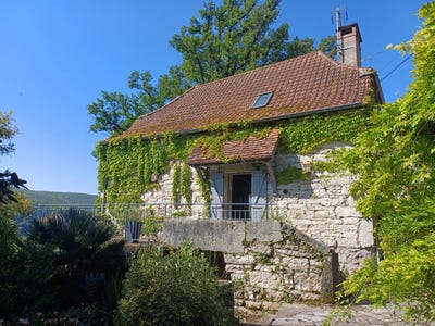 /international/fr/cajarc-midi-pyrenees-310108406968/