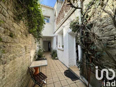 /international/fr/saint-pierre-d-oleron-charente-310098536584/