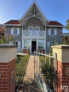 /international/fr/soulac-sur-mer-aquitaine-310100885431/
