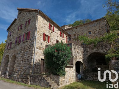 /international/fr/les-vans-rhone-310108271020/