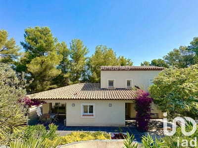 /international/fr/saint-cyr-sur-mer-provence-alpes-cote-d-azur-310100663983/?lang=zh-cn