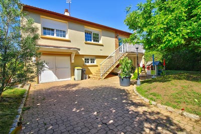 /international/fr/chevigny-saint-sauveur-burgundy-310100360261/
