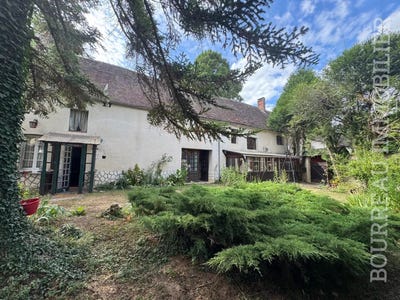 /international/fr/la-celle-saint-cyr-burgundy-310101085275/