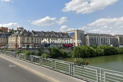 /international/fr/mery-sur-oise-ile-de-france-310098890878/