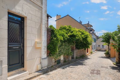 /international/fr/marly-le-roi-ile-de-france-310108645586/