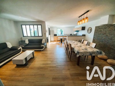 /international/fr/la-bree-les-bains-charente-310107522454/