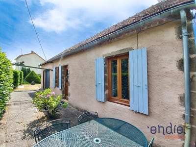 /international/fr/villefranche-d-allier-auvergne-310100697497/