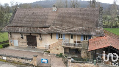 /international/fr/ozenay-burgundy-310098109514/