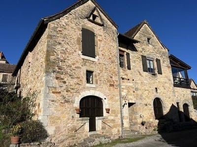 /international/fr/faycelles-midi-pyrenees-310104896448/