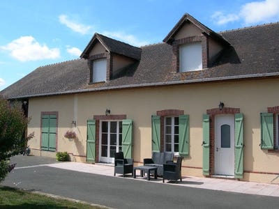 /international/fr/thivars-centre-val-de-loire-310106157765/